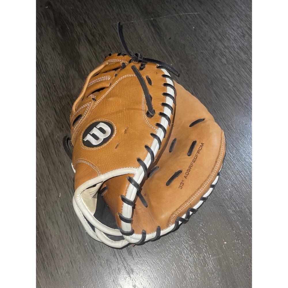 Wilson Womens 33" Brown Aura A900 Catcher Mitt Fastpitch Softball A09RF20FPCM